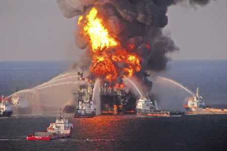 Justicia de EE.UU. confirma multa de US$ 400 millones a Transocean por derrame en Golfo