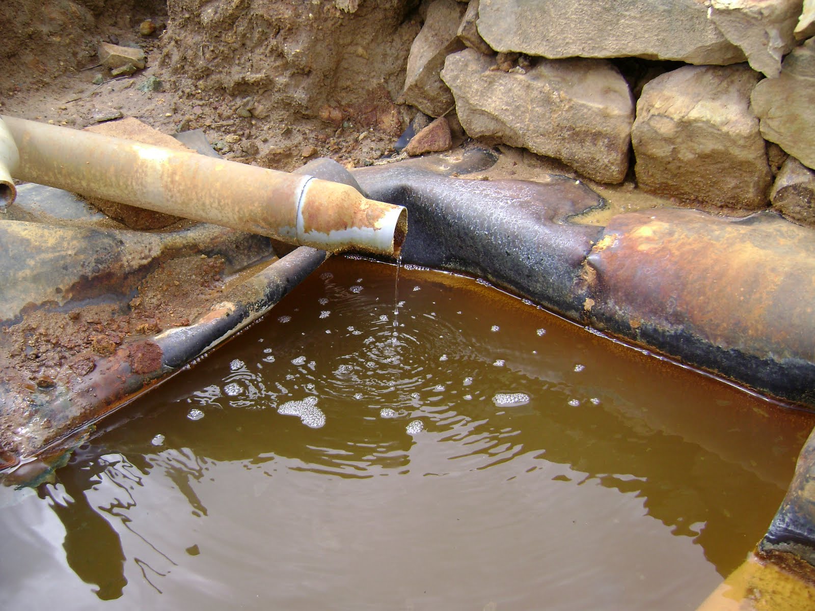 Cooperativistas aceptan pagar por uso del agua en minería